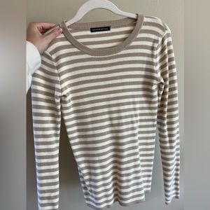 Brandy Melville sweater